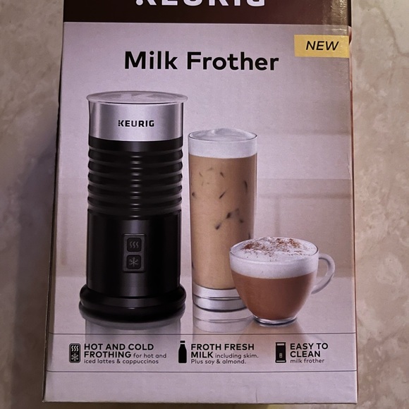 Keurig Milk Frother in Black and Silver - Picture 5 of 5